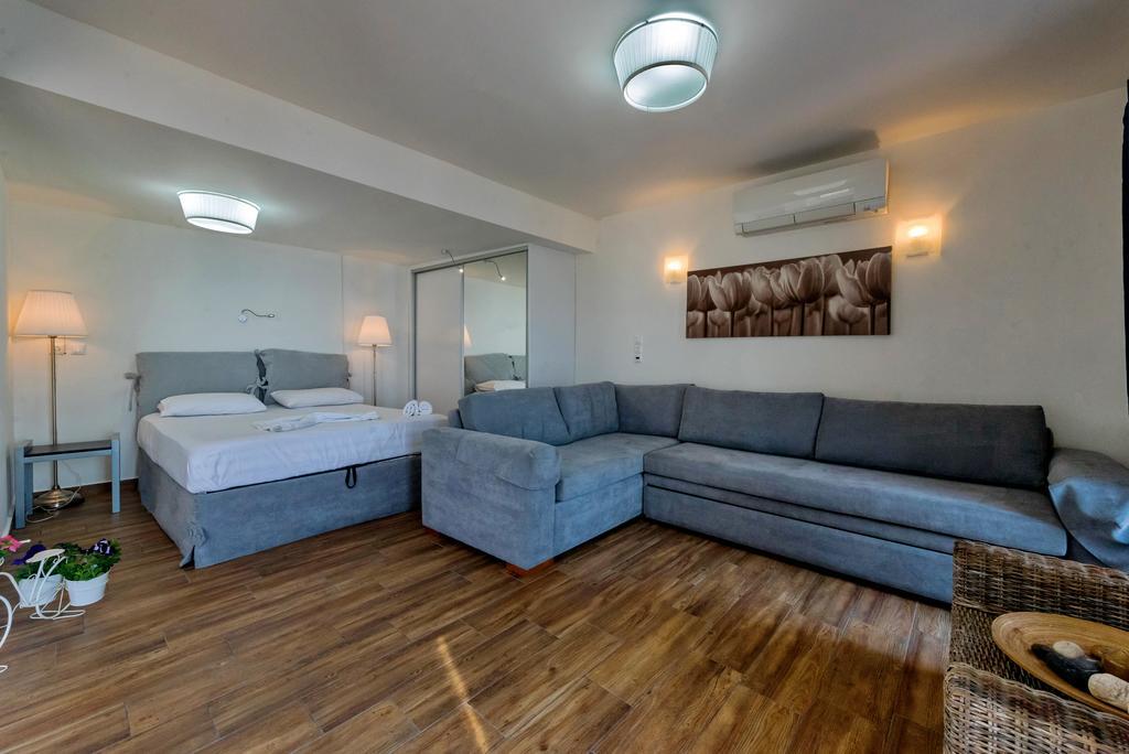 Kalamata Suites By 'Elite' Екстер'єр фото